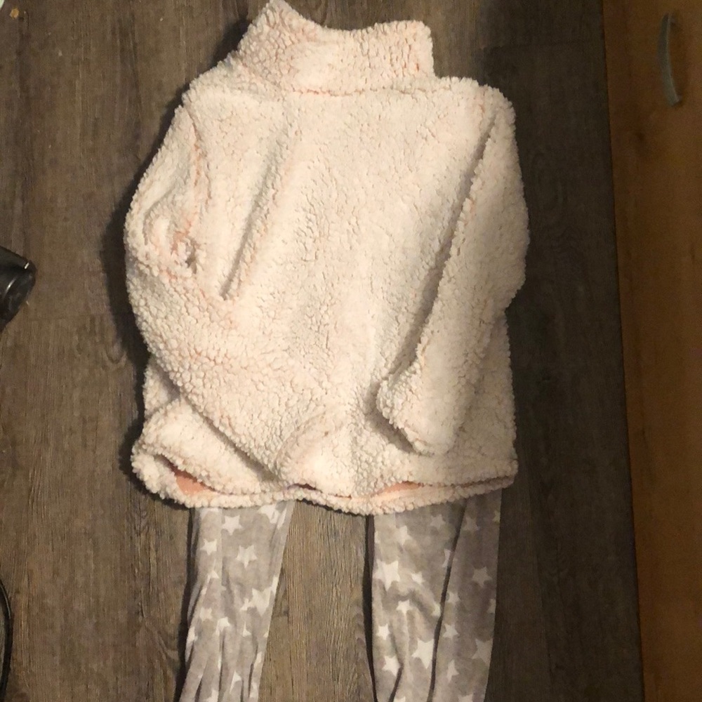 Fleece jogger pajama set